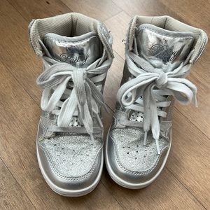 Pastry ankle sneakers size 2 girls